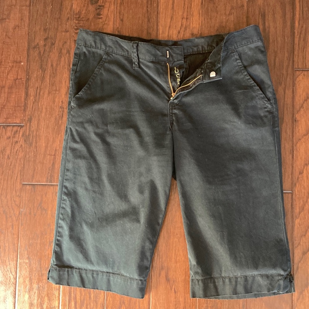 Lucky Brand, Bermuda shorts